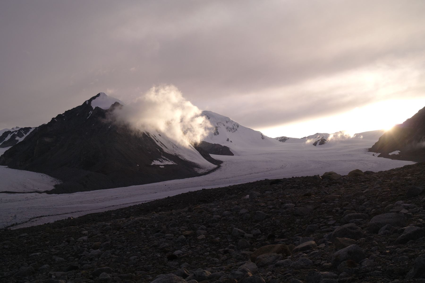 Sunrise over the Potanin glacier in the Altai