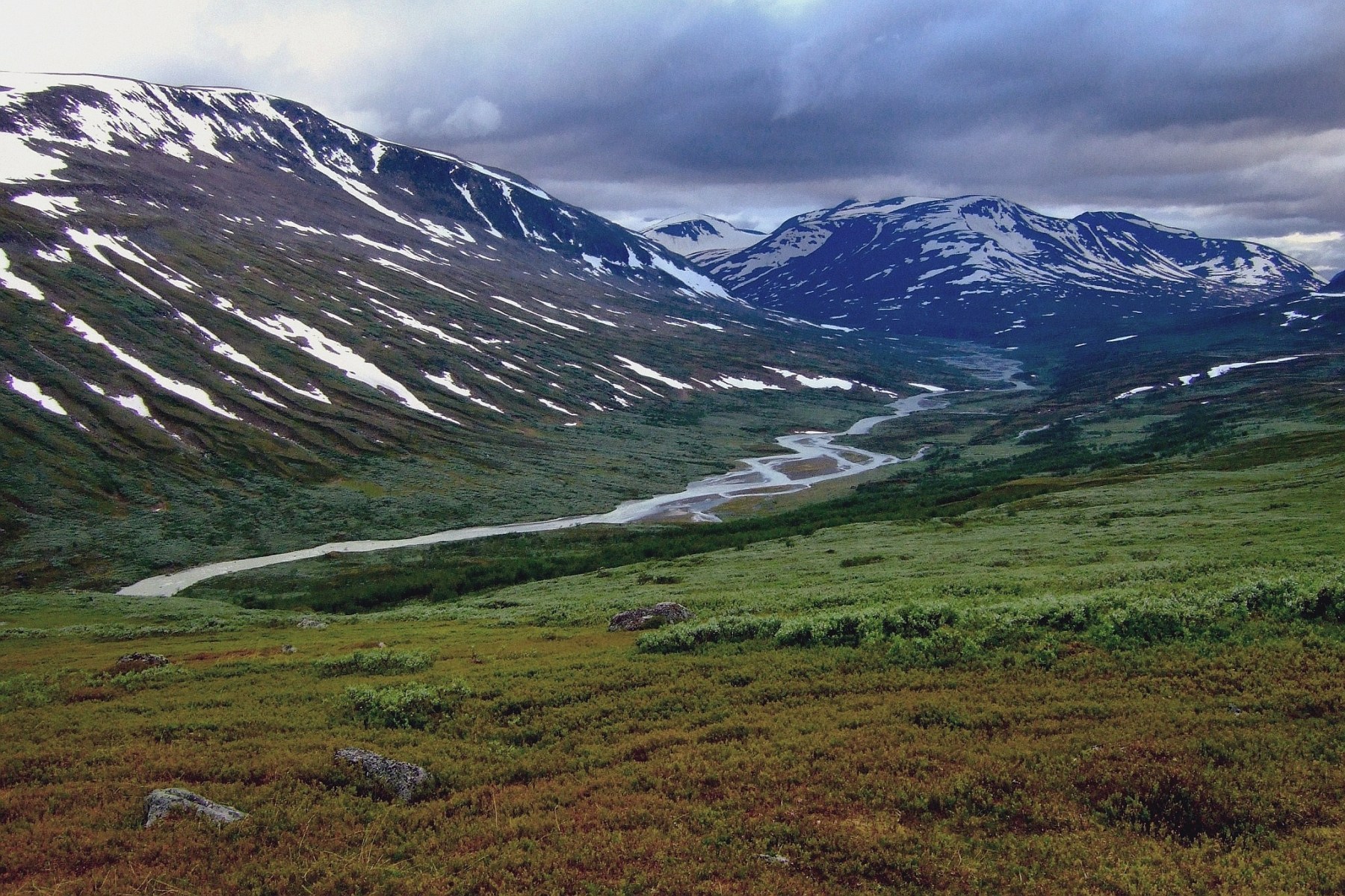 Braided river in Rahpavagge in Sarek